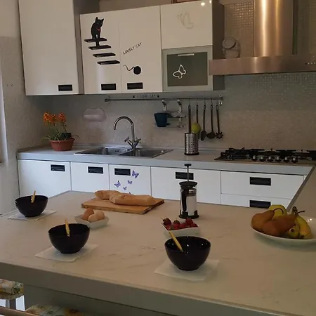 Tra Gli Ulivi Apartment *