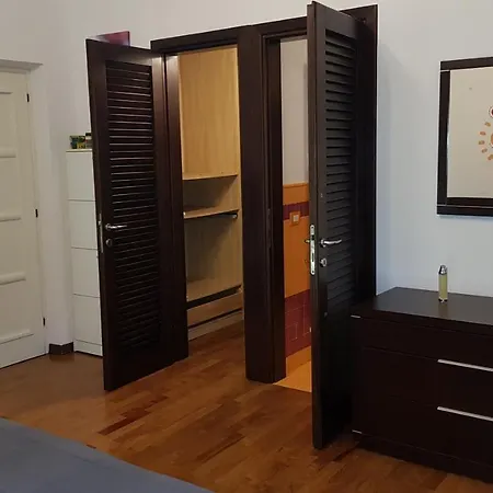 Tra Gli Ulivi Apartment Carrara
